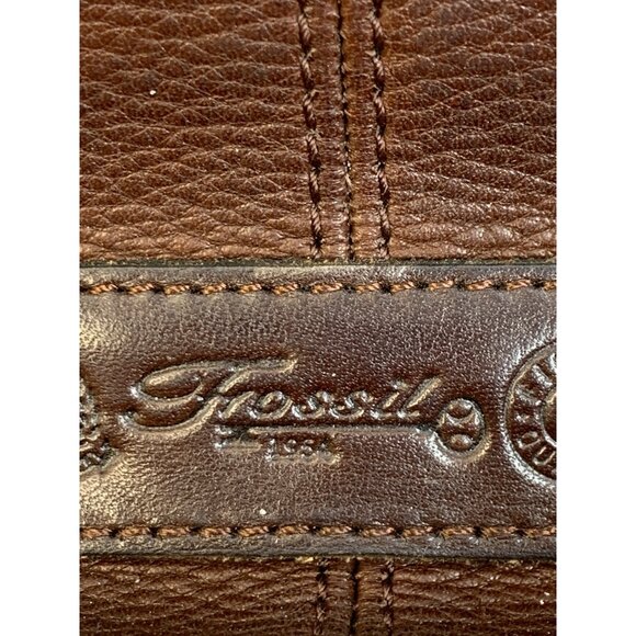 Womens VTG Fossil Brown Pebbled Leather Shoulder Bag Roomy Size Charm Detail GUC - Picture 10 of 16